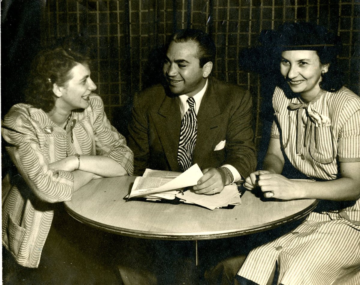 Organizing AYD 1944001.jpg