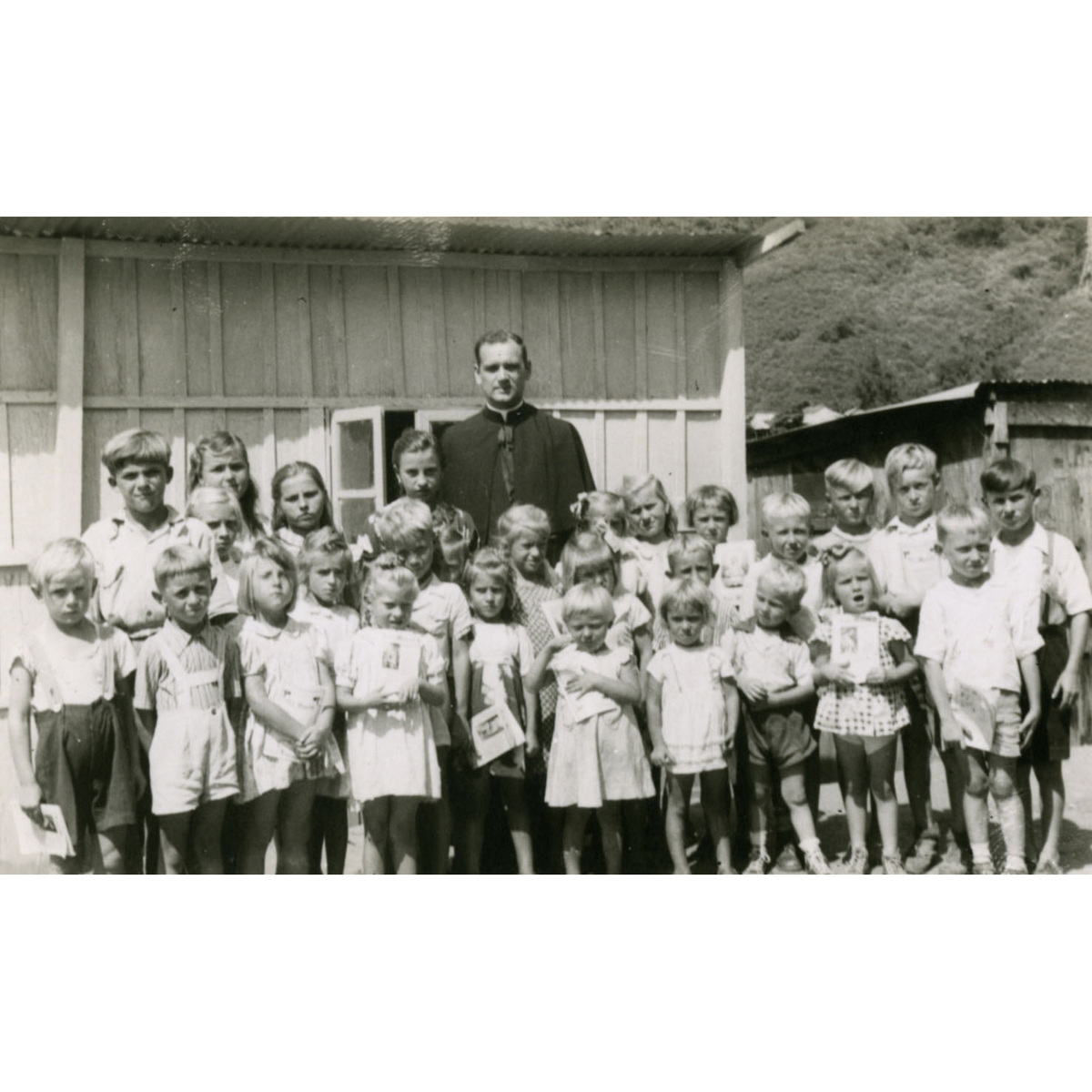 Orphans in Venezuela, 1951 squared.jpg