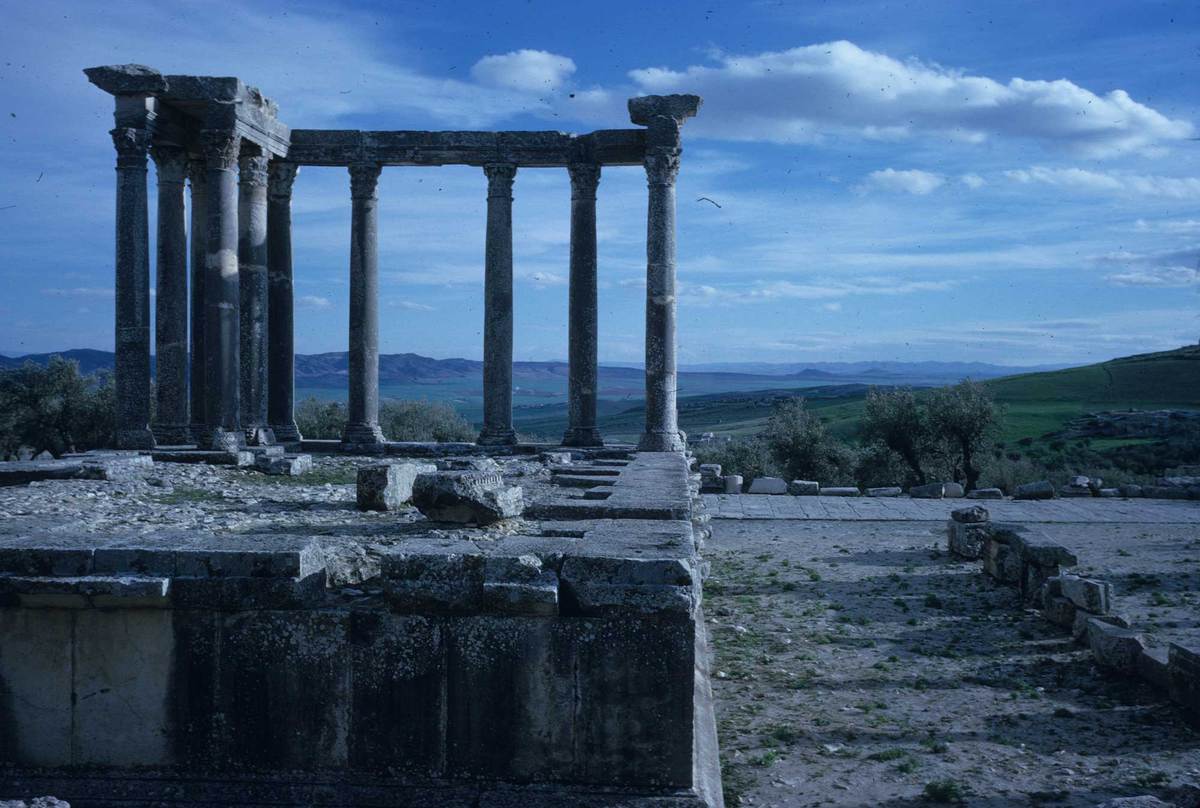 129_dougga-tanit-temple-to-.jpg