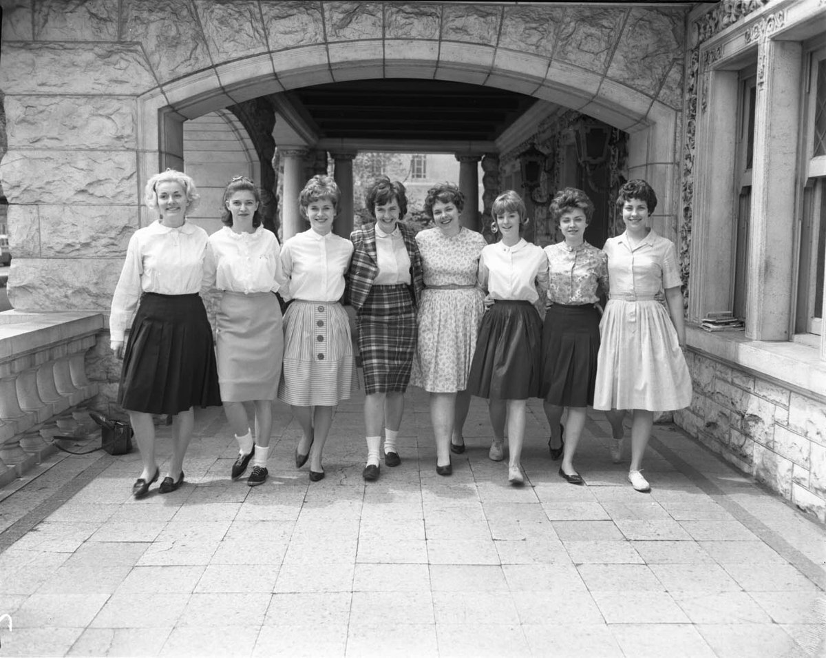 Student Govt - Sophomore Officers 1963.jpg