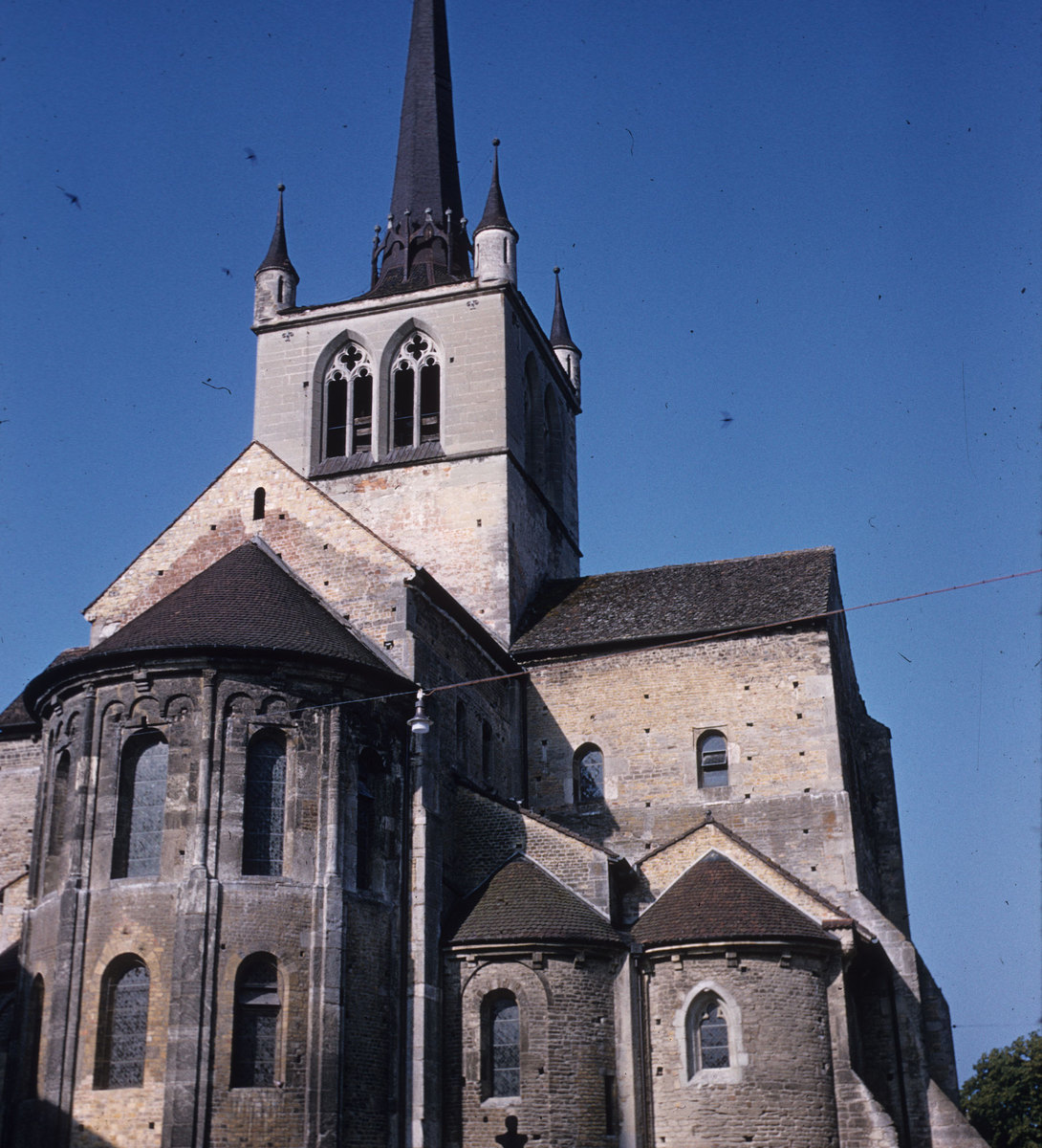 108_Payerne-Switzerland-11-century-church.jpg