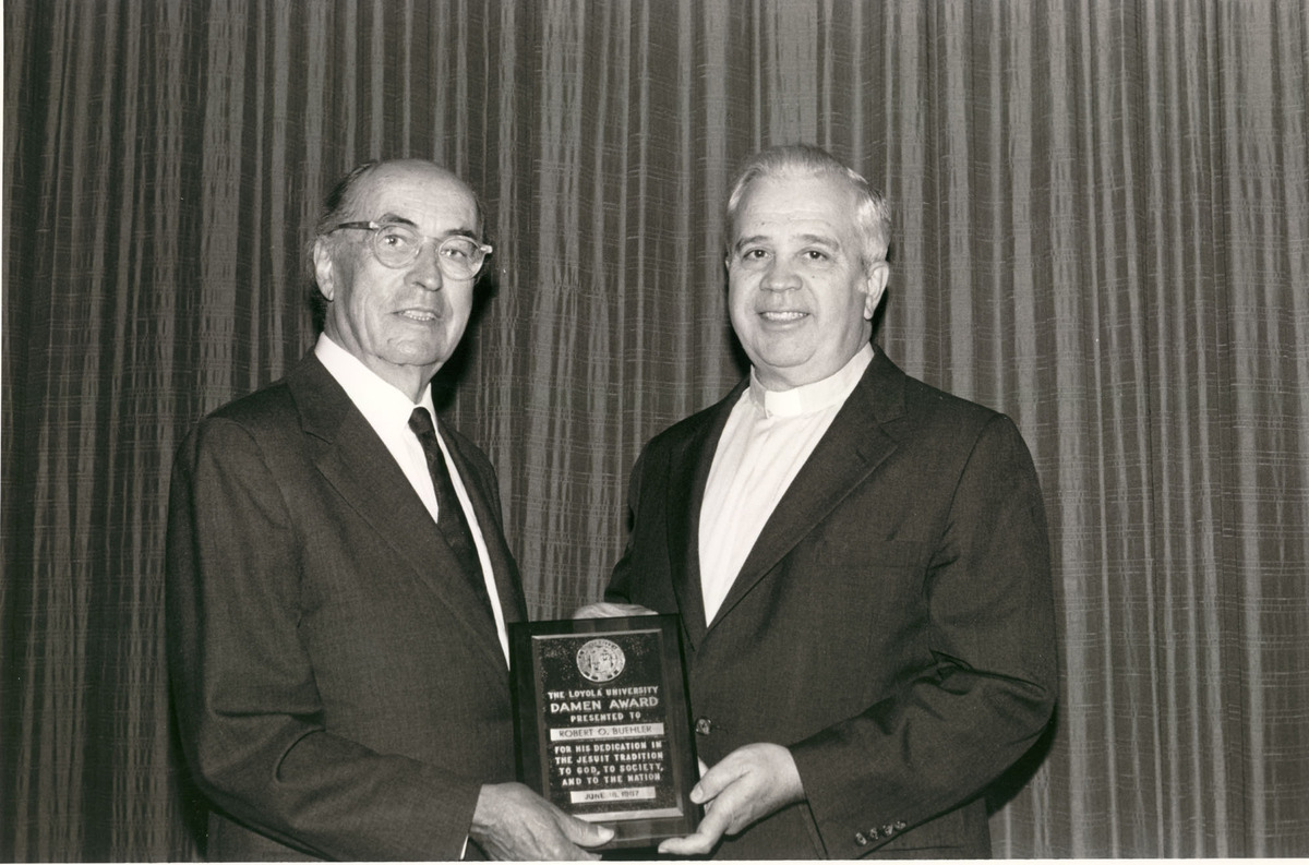004_Damen Award 1987.jpg