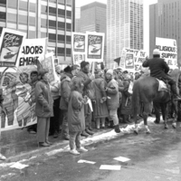 Protest_against_the_Salvadoran_Civil_War_Chicago_1989_3.jpg