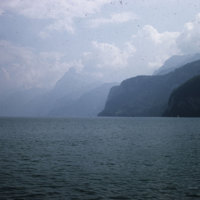 79_Lake-Lucerne-Mts-from-fluelen.jpg