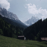 112_Reichenbach-valley-welhorn-and-wetterhorn.jpg