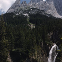 124_Rosenlaui-gorge-falls-castor-and-pollux.jpg