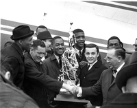001_basketball_ncaa_champs_1963.jpg